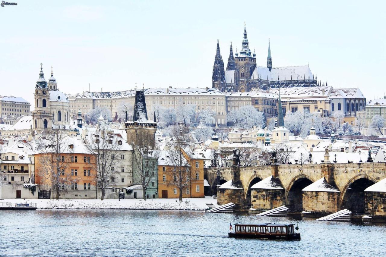 Apt In Prague Charles Bridge 1Km By Michal&Friends Exteriér fotografie